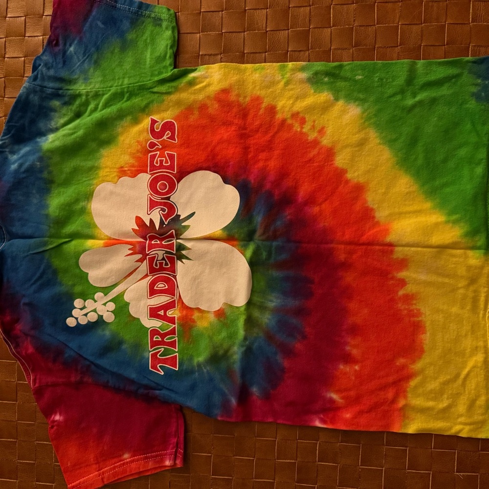 Trader Joe’s custom rainbow Tie-Dye Hibiscus T-Shirt - Multicolor